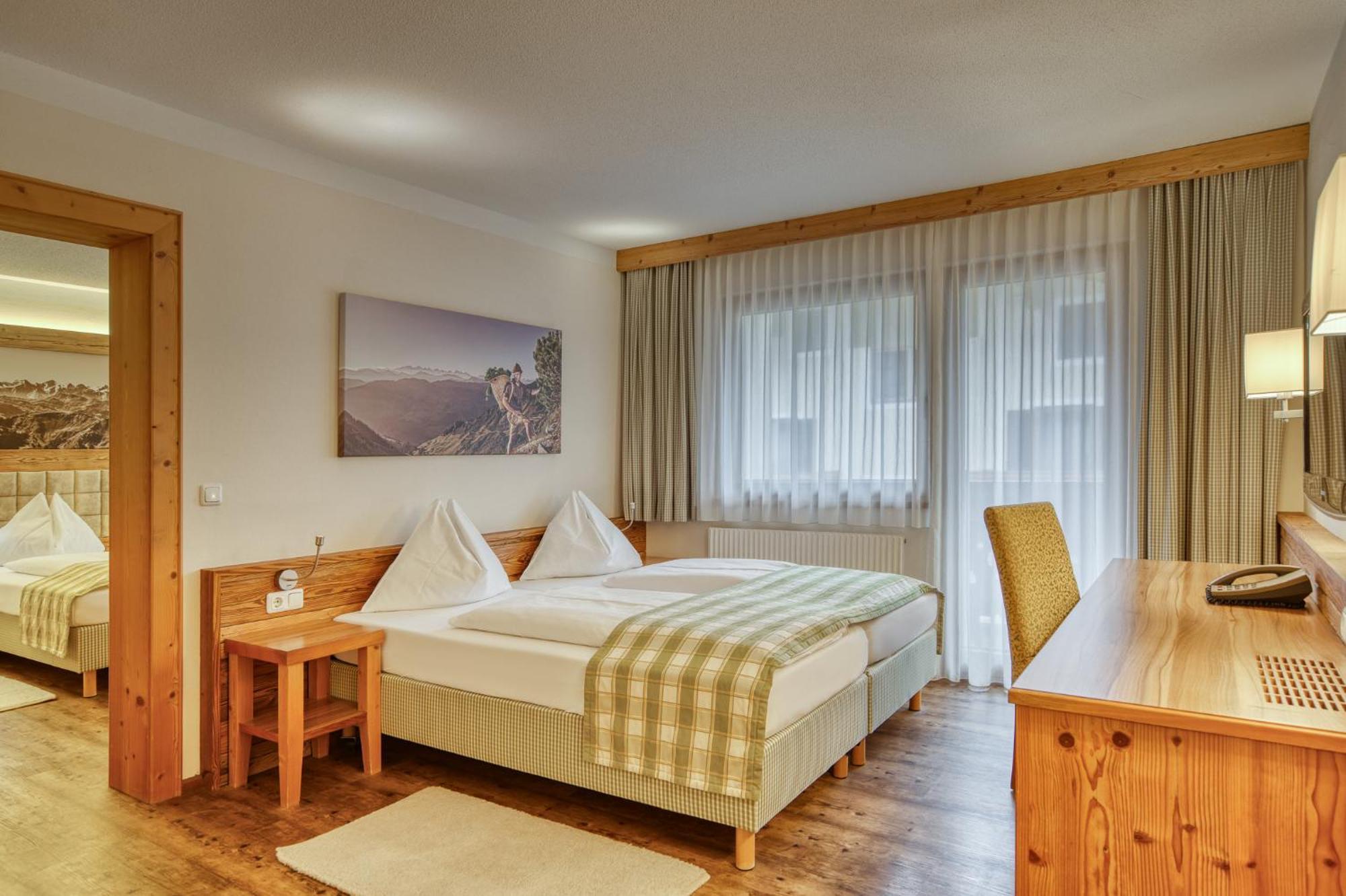 Hotel Alte Post Fieberbrunn Exterior photo